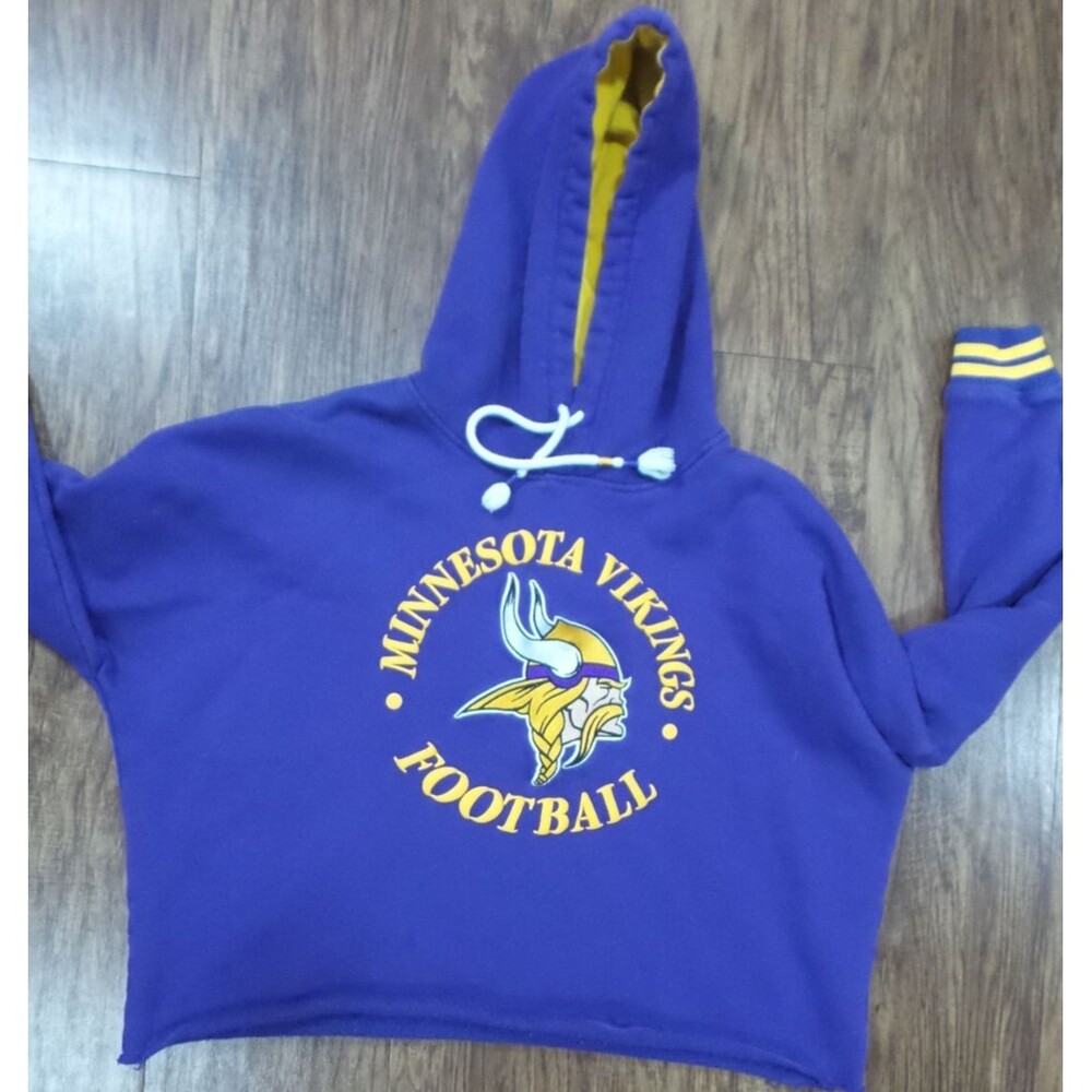 NFL Minnesota Vikings Women's M Purple Cropped Hoodie Embroidered Logo Pullover